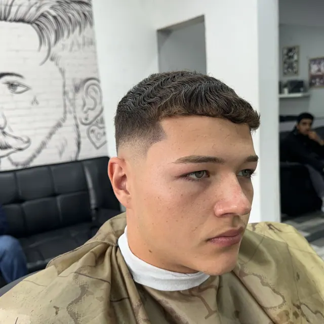 A crop and fade at Ezel Cutz